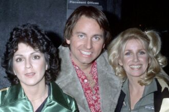 Threes Company Cast Gettyimages 105243622.jpg